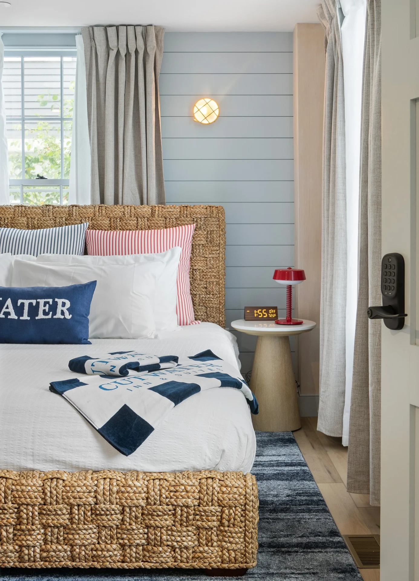 Coastal-inspired guest room at Cutwater Inn & Suites in Newburyport, MA
